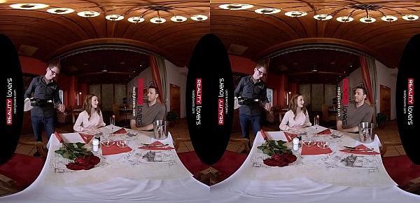  RealityLovers - My bushy Valentine Surprise VR